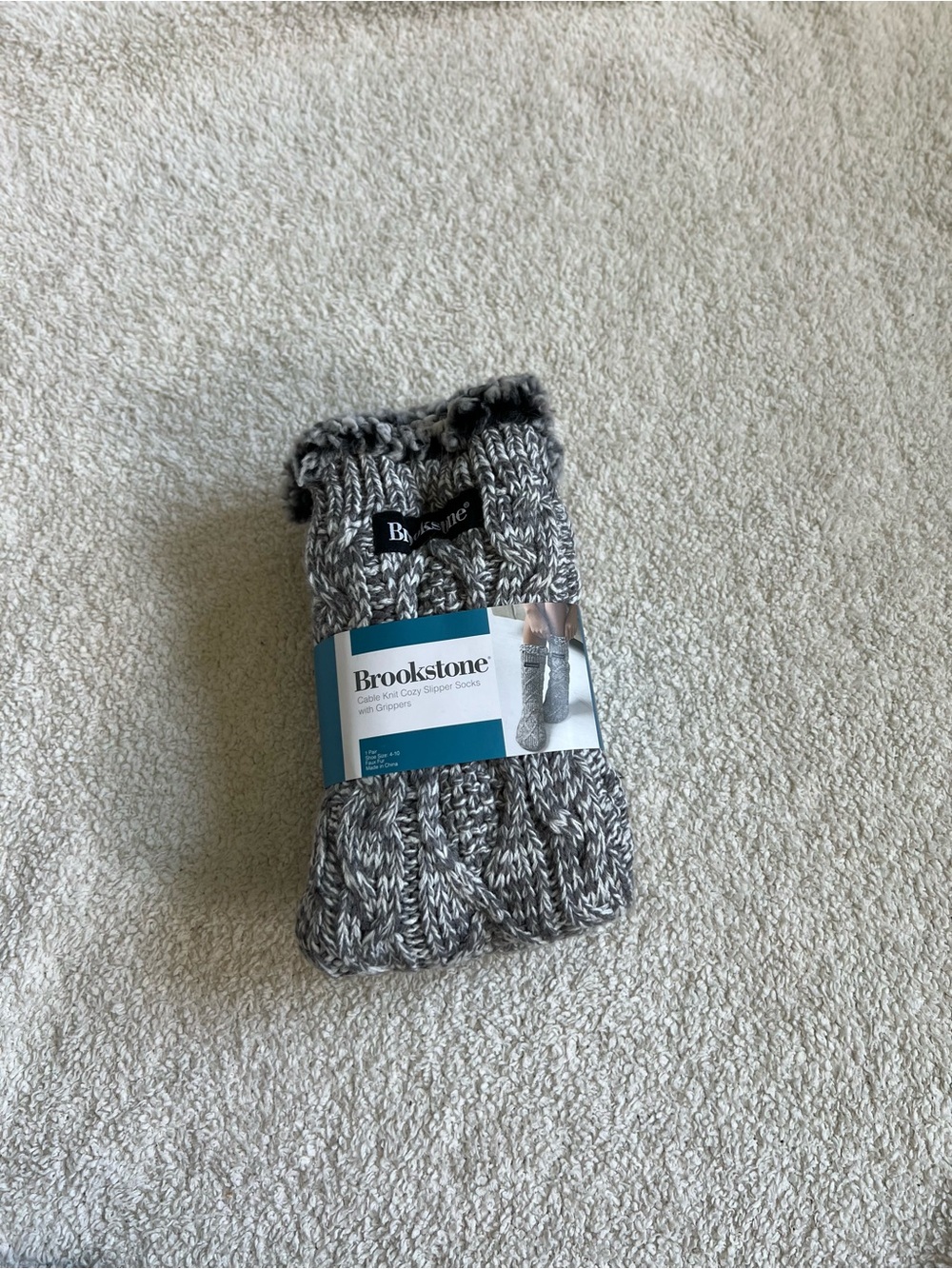Brookstone Gray Marled Cable Knit Slipper Socks with Grippers